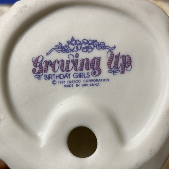 Enesco Retired GROWING UP BIRTHDAY GIRLS (sold individually) - Picture 12 of 12
